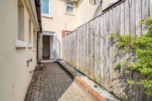 Photo 8- click for photo gallery